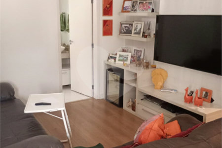 Apartamento à venda com 3 suítes em Vila Independência, Sorocaba, SP
