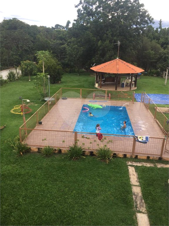 Chácara à venda com 4 quartos, sendo 1 suíte, em Jundiaquara, Araçoiaba da Serra, SP