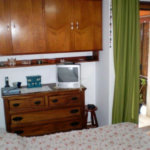 Casa à venda com 3 quartos, sendo 1 suíte, no condomínio Barbará II, São Paulo - SP