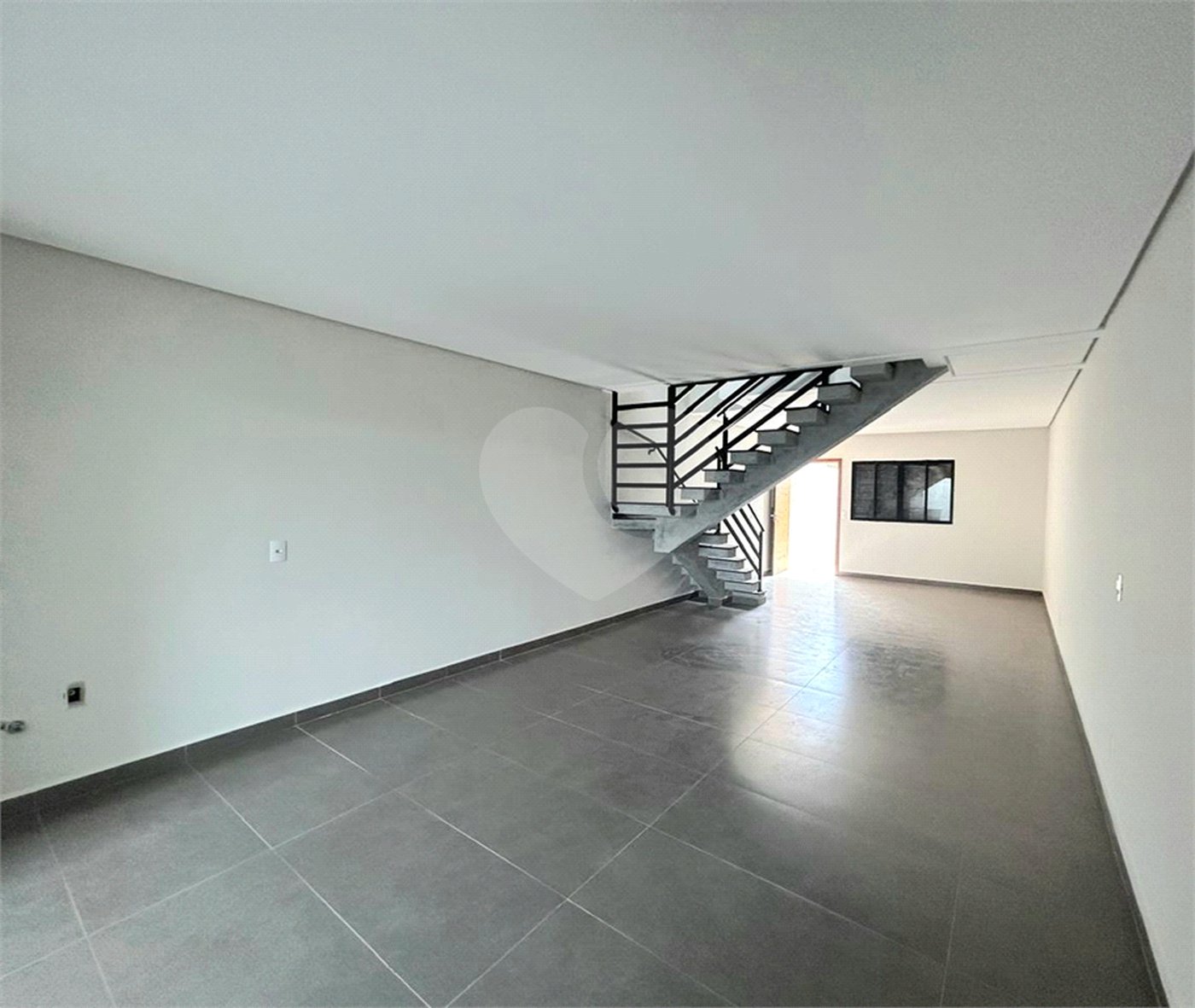 Casa à venda com 3 quartos, sendo 1 suíte, em Wanel Ville, Sorocaba, SP