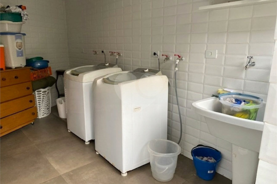 Sobrado à venda com 5 quartos, sendo 2 suítes, em Jardim São Bento, São Paulo, SP
