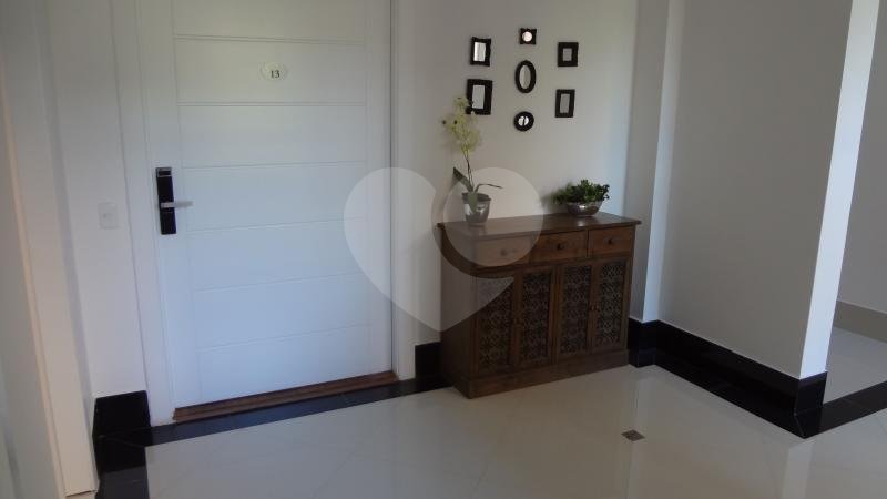 Duplex à venda com 6 suítes no Centro, Campos do Jordão, SP