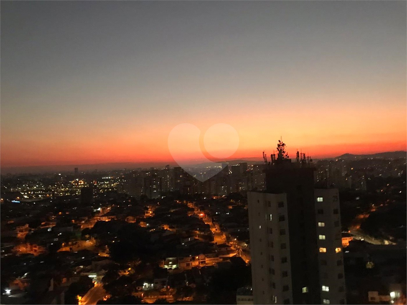 Cobertura à venda com 3 quartos, sendo 1 suíte,  em Alto da Lapa, São Paulo, SP