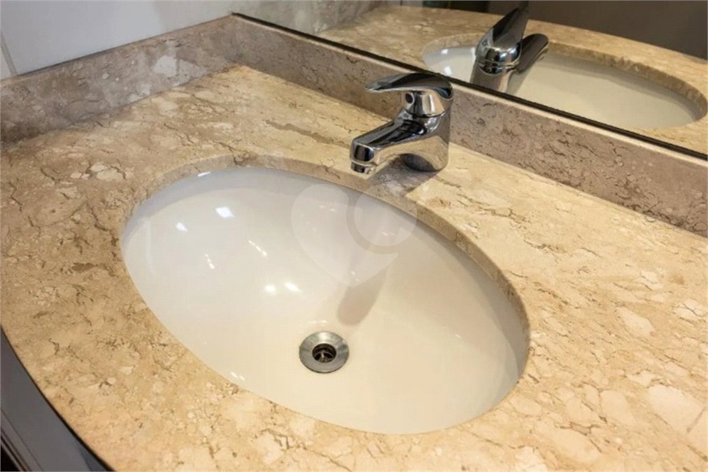 Apartamento à venda com 3 suítes em Vila Olímpia, São Paulo, SP