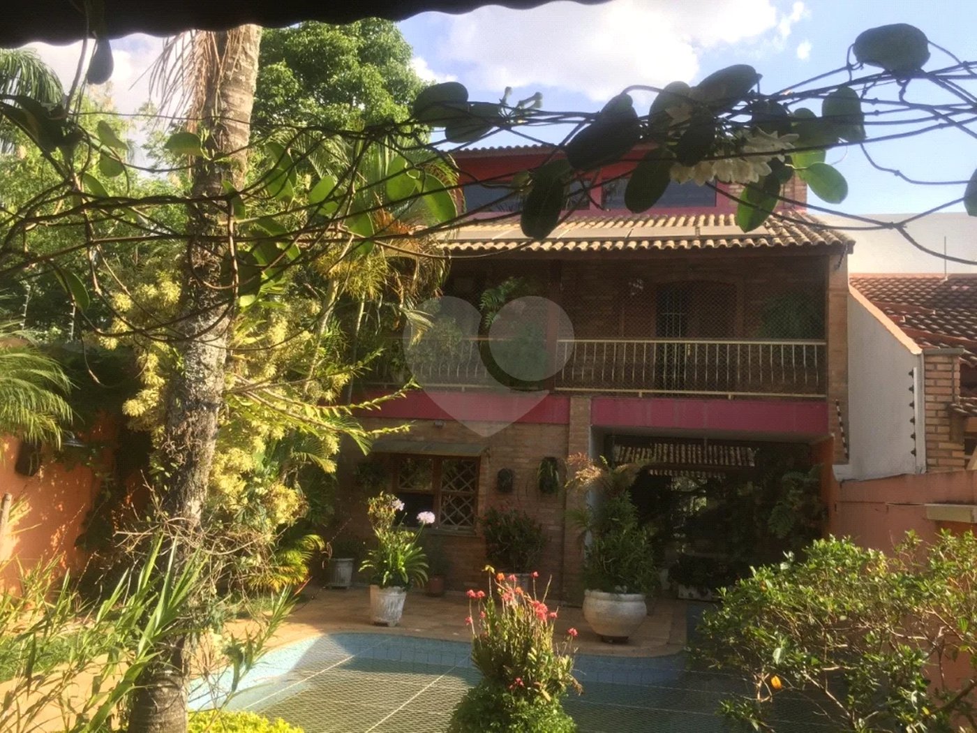 Sobrado à venda com 4 quartos, sendo 3 suítes, em Jardim Virginia Bianca, São Paulo, SP