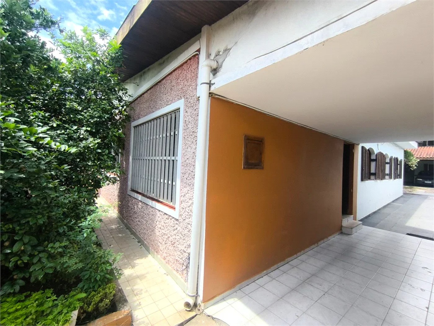Casa à venda com 5 quartos, sendo 2 suítes, em Jardim Umarizal, São Paulo, SP
