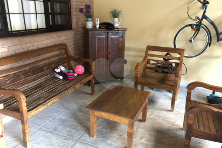 Casa à venda com 3 quartos, sendo 1 suíte,  em Vila Antônio Augusto Luiz, Caçapava, SP