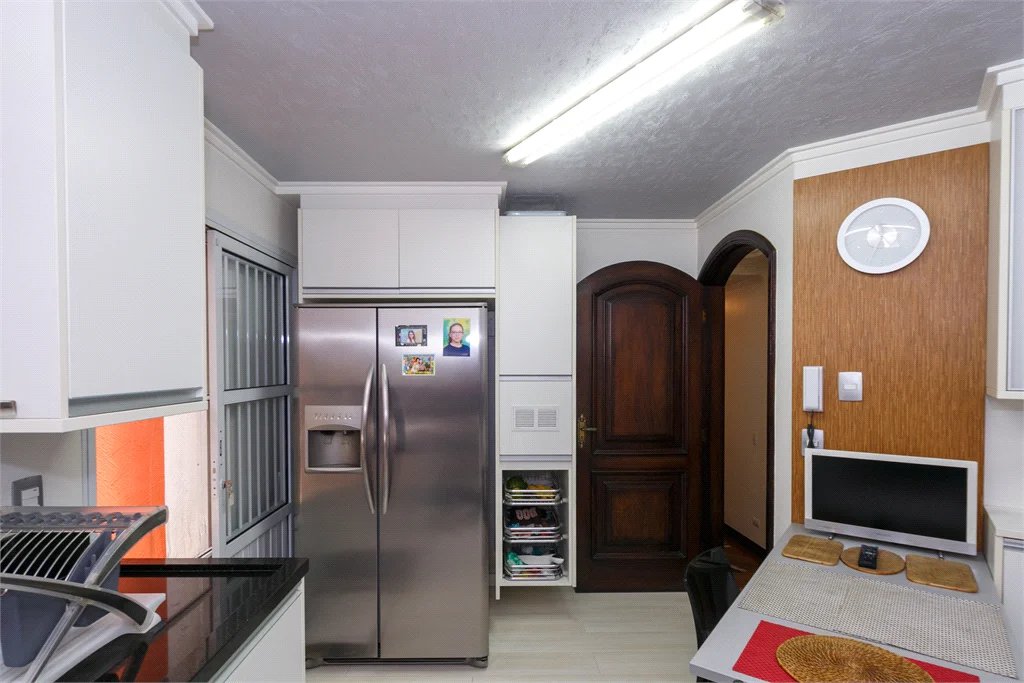 Casa Térrea à venda com 3 quartos, sendo 2 suítes,  em Brooklin Paulista, São Paulo, SP