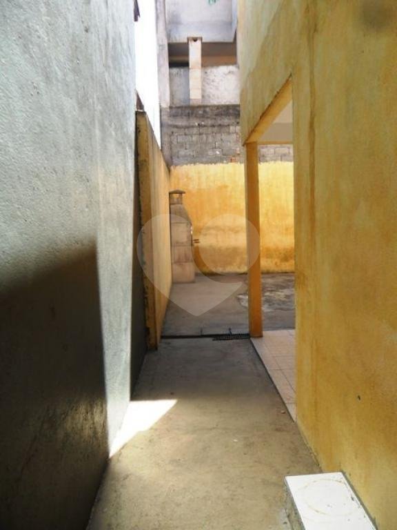 Sobrado à venda com 3 quartos, sendo 1 suíte, em Parque Continental, Guarulhos, SP