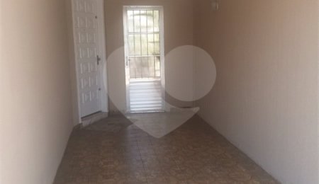 Casa Térrea à venda com 3 quartos em Vila Rio Branco, Jundiaí, SP
