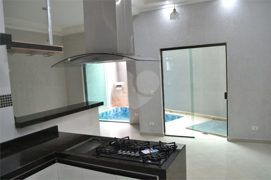 .Casa Alto Padrão à Venda no Jardim Líbano – 3 Suítes | Gourmet | Piscina