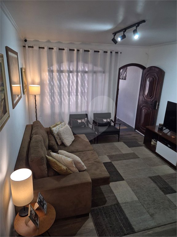 Sobrado à venda com 2 quartos em Vila Gumercindo, São Paulo, SP