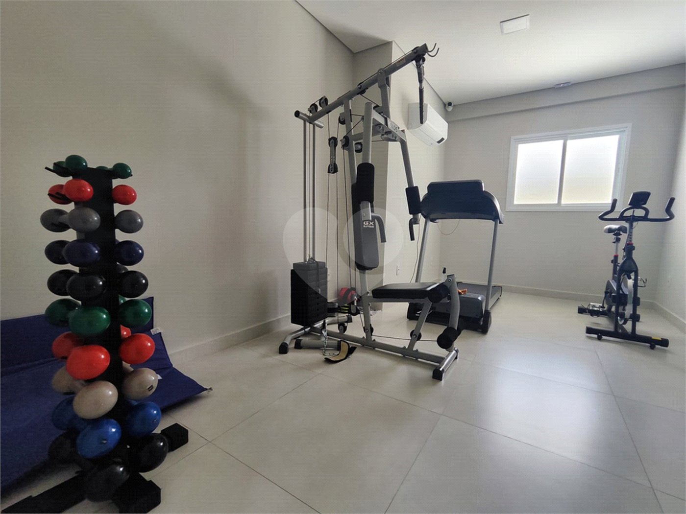 Apartamento à venda com 1 suíte em Vila Independência, Sorocaba, SP