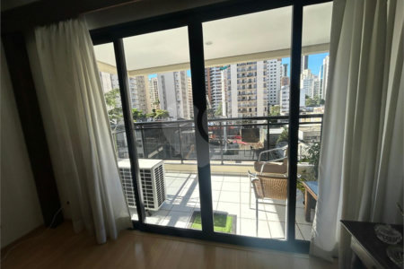 Apartamento à venda com 4 quartos, sendo 2 suítes, em Pinheiros, São Paulo, SP