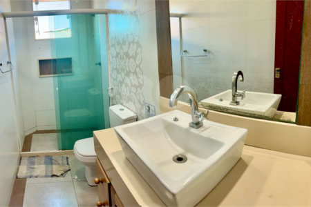 Casa à venda com 3 quartos, sendo 1 suíte,  em São José, Armação dos Búzios, RJ