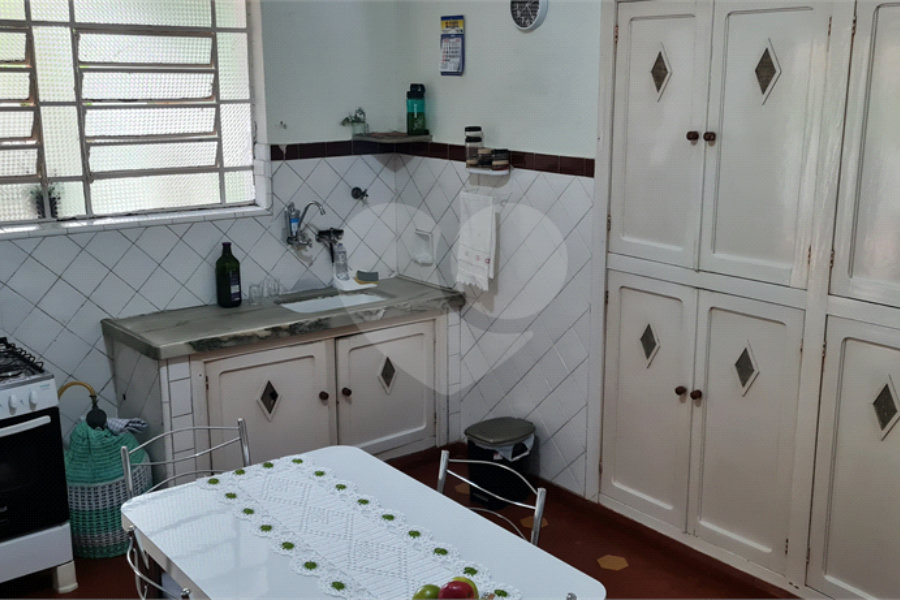 Casa à venda com 3 quartos no Centro, Mairiporã, SP