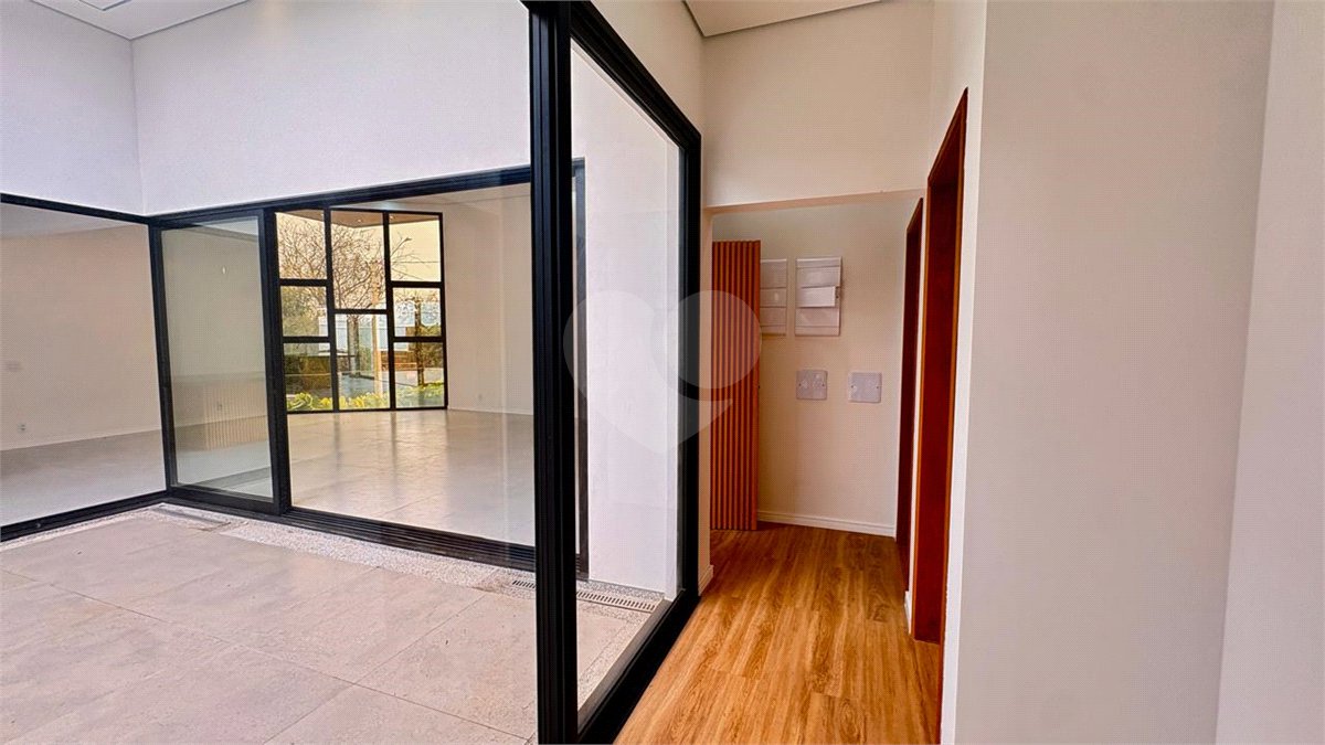 Casa à venda com 3 suítes no condomínio Campos do Conde I e II, Sorocaba - SP
