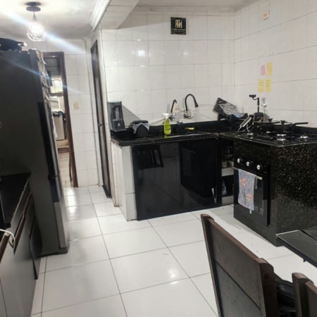 Casa com 2 dormitórios à venda, 75 m² por R$ 375.000,00 - Vicente de Carvalho - Guarujá/SP