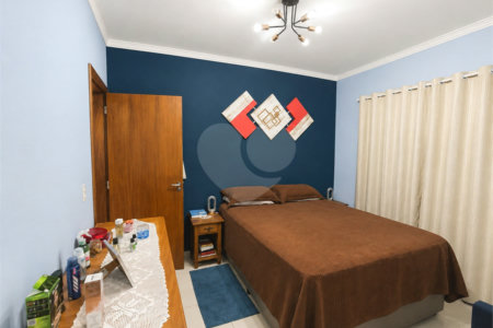 Casa à venda com 2 quartos, sendo 1 suíte, em Cidade Boa Vista, Suzano, SP