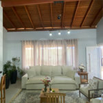 Casa à venda com 2 suítes em Jardim Aclimação, Araraquara, SP