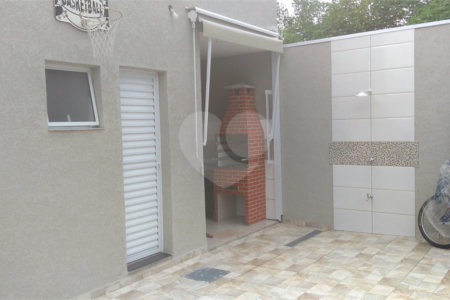 Casa Térrea à venda com 3 quartos, sendo 1 suíte,  em Jardim Estância Brasil, Atibaia, SP