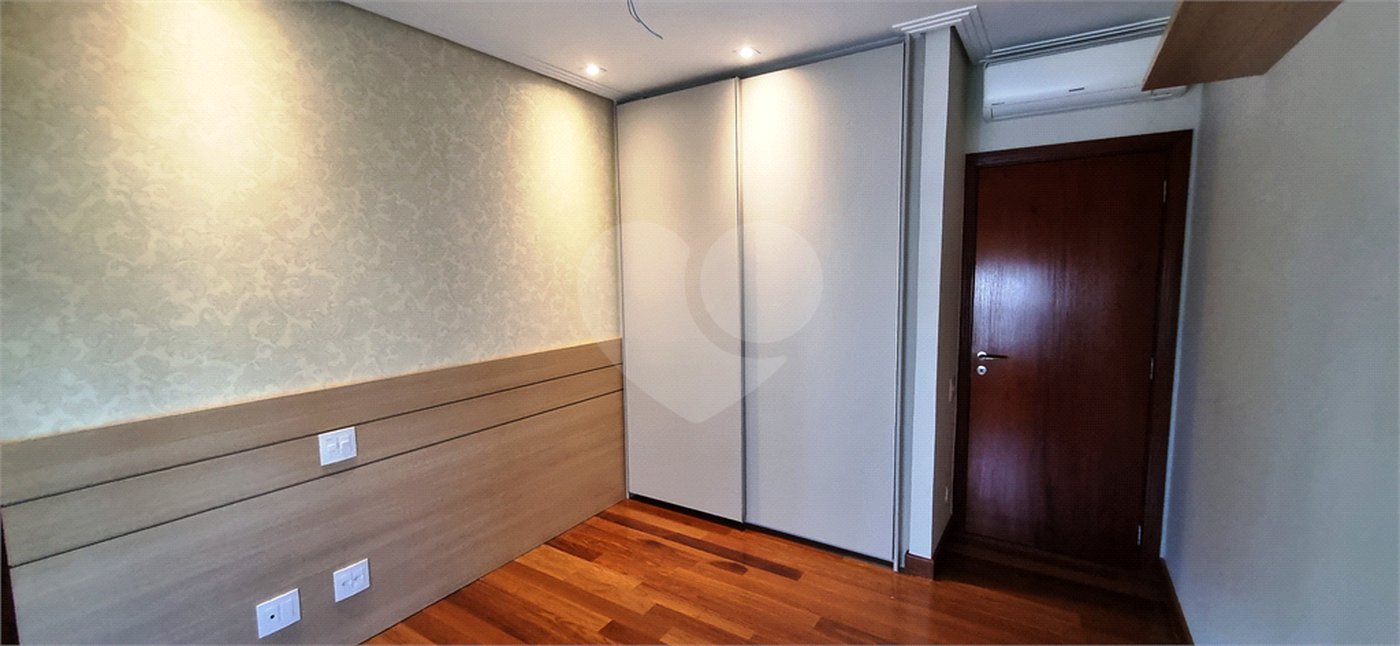 Apartamento à venda com 4 quartos, sendo 3 suítes, em Santana, São Paulo, SP