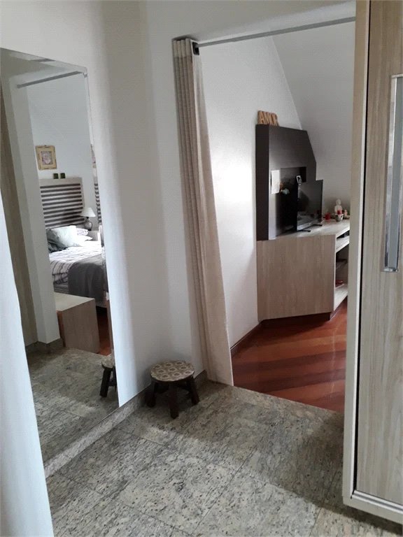 Sobrado à venda com 3 quartos, sendo 1 suíte, em Vila Suzana, São Paulo, SP