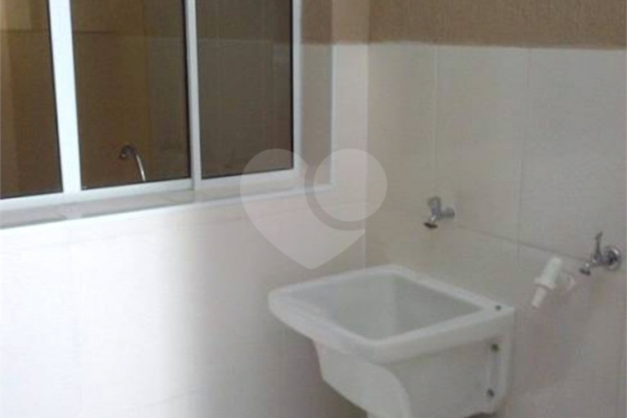 Prédio à venda com 1 quarto em Jaraguá, São Paulo, SP