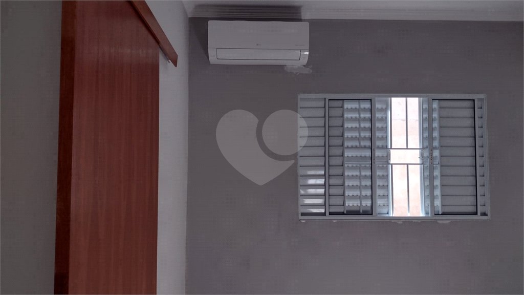 Casa à venda com 2 quartos, sendo 1 suíte, em Jardim Del Rei, Araraquara, SP
