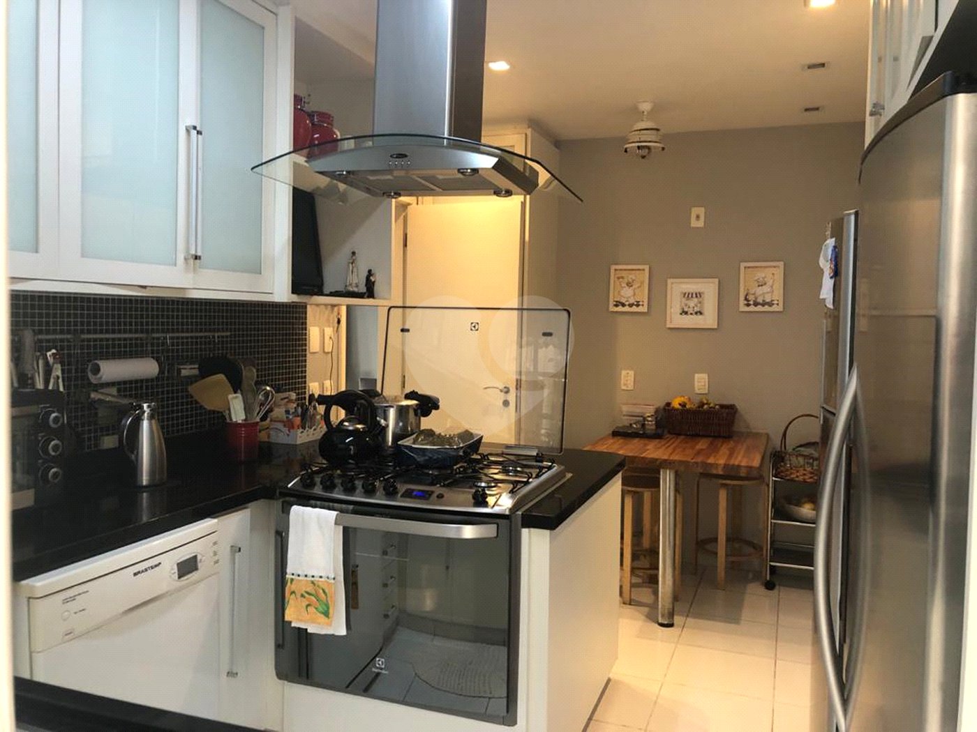 Casa à venda com 4 suítes no condomínio Euroville Place Saint Germain, São Paulo - SP