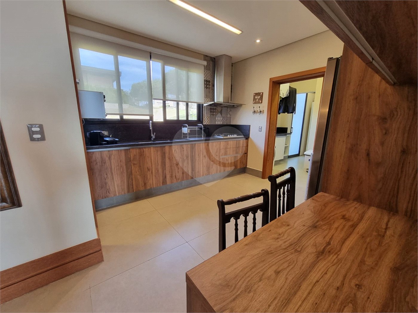 Casa à venda com 3 suítes no condomínio Campo de Toscana, Vinhedo - SP