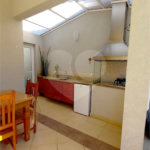 Casa à venda com 3 suítes no condomínio Residencial Parque Arco-íris, Atibaia - SP
