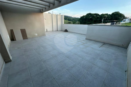 Apartamento à venda com 2 quartos, sendo 1 suíte, em Bairro do Cambará, São Roque, SP