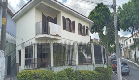 Sobrado à venda com 4 quartos, sendo 2 suítes,  em Tremembé, São Paulo, SP