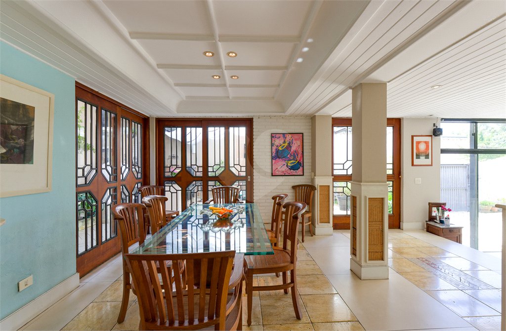 Casa à venda com 3 quartos, sendo 1 suíte, em Brooklin, São Paulo, SP
