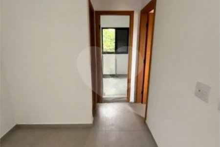 Apartamento com 88,6m², 2 dormitórios, 1 vaga, à venda no Parque Erasmo Assunção em Santo André.