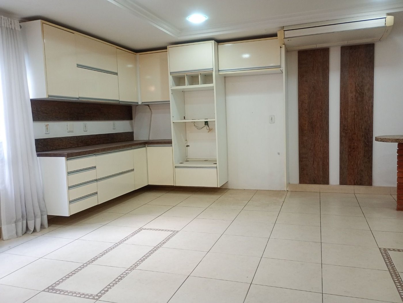 Casa com 3 dormitórios à venda, 164 m² por R$ 1.400.000,00 - Embaré - Santos/SP