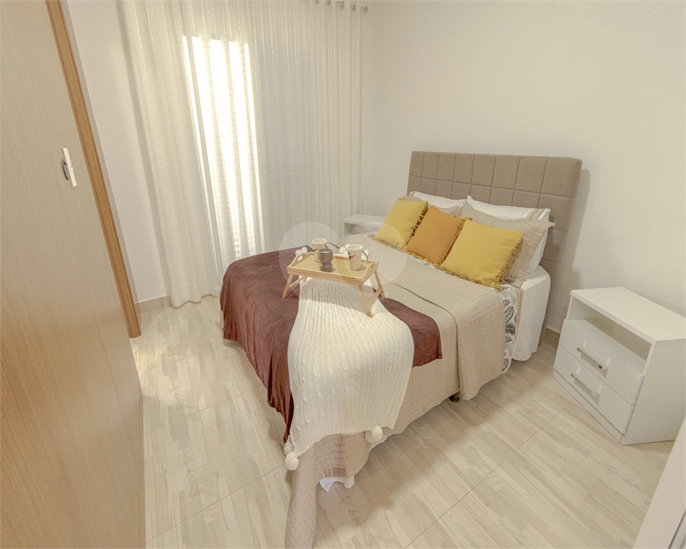 Casa à venda com 3 quartos, sendo 1 suíte, no condomínio Residencial Américo de Figueiredo, Sorocaba - SP