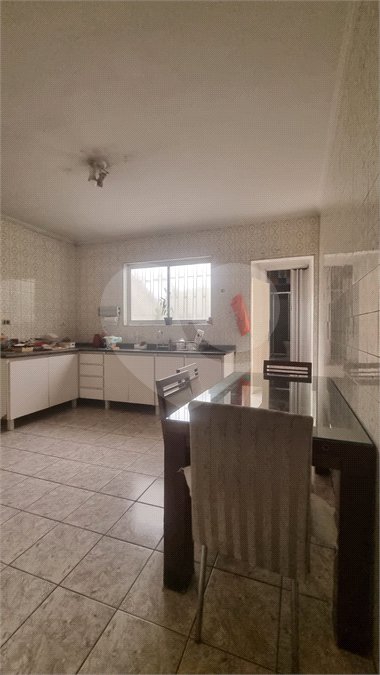 Sobrado à venda com 3 quartos em Vila Gustavo, São Paulo, SP