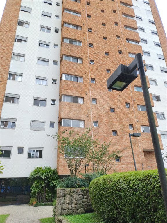 Apartamento para alugar com 3 suítes em Campo Belo, São Paulo, SP
