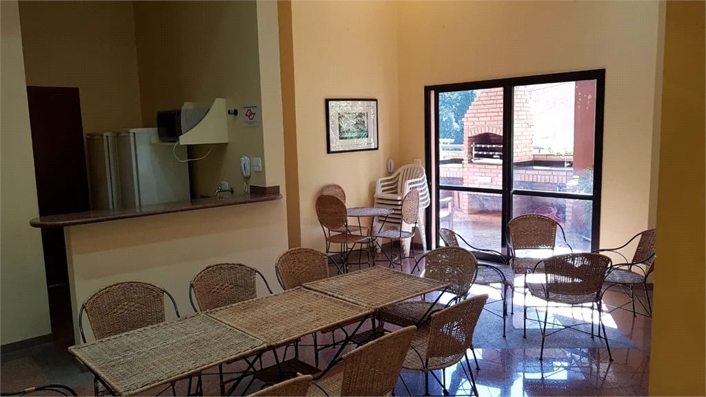 Apartamento à venda com 3 quartos, sendo 2 suítes,  em Vila Suzana, São Paulo, SP