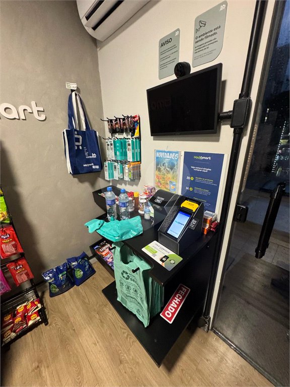 Apartamento à venda com 1 quarto em Santo Amaro, São Paulo, SP