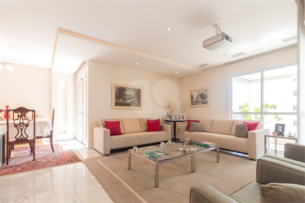 Apartamento à venda com 4 quartos, sendo 3 suítes,  em Indianópolis, São Paulo, SP