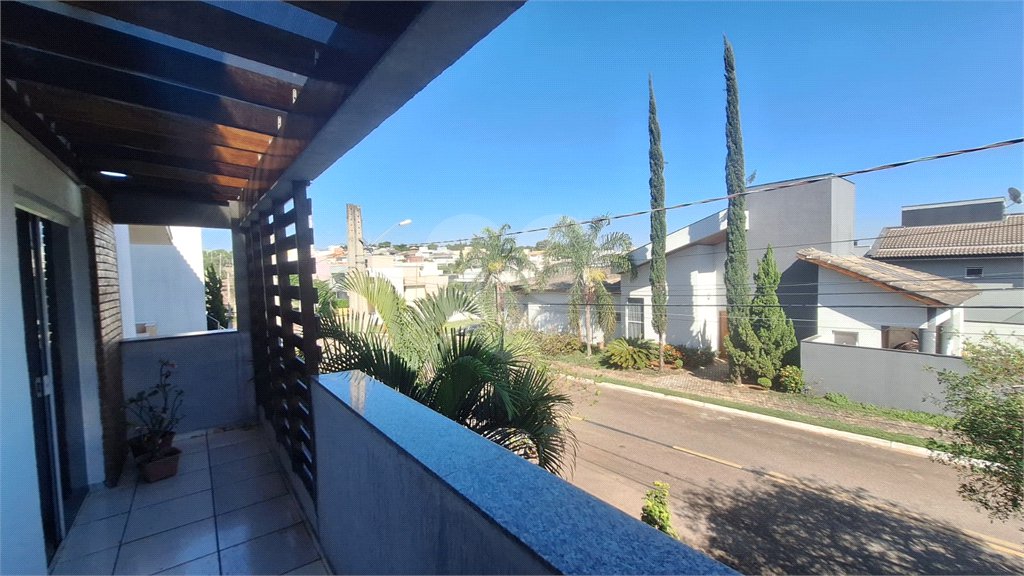 Casa à venda com 3 quartos, sendo 1 suíte, no condomínio Golden Park Residence, Sorocaba - SP