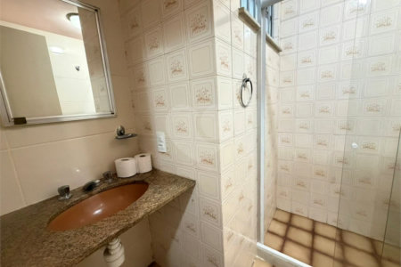Apartamento à venda com 2 quartos, sendo 1 suíte,  em Tijuca, Rio de Janeiro, RJ