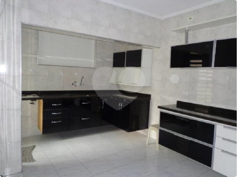 Casa à venda com 2 quartos, sendo 1 suíte, em Tremembé, São Paulo, SP