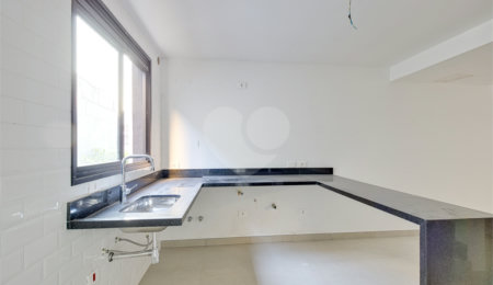 Casa à venda com 3 quartos, sendo 2 suítes,  no condomínio Cube Villa, São Paulo - SP