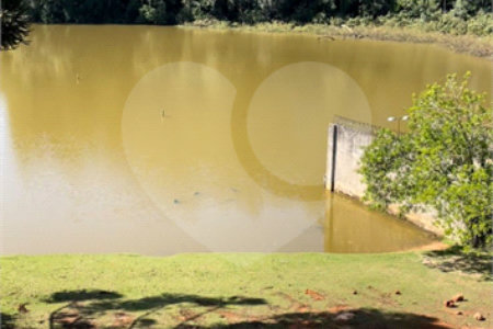 Casa à venda com 5 suítes no condomínio Lago Azul Residencial e Golfe, Araçoiaba da Serra - SP