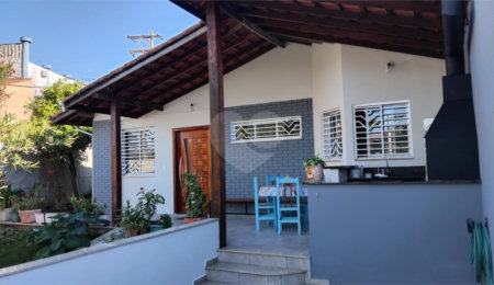 Casa à venda com 3 quartos, sendo 1 suíte,  em Parque Ouro Fino, Sorocaba, SP