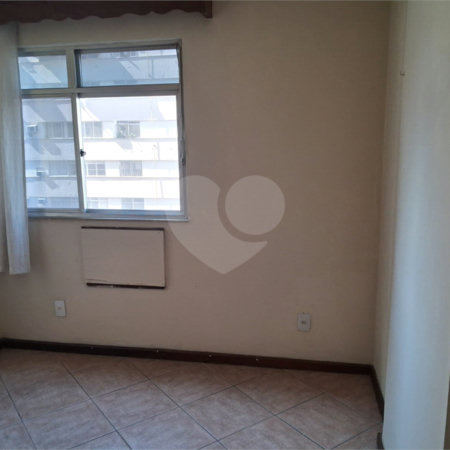 Apartamento à venda com 2 quartos em Praça da Bandeira, Rio de Janeiro, RJ